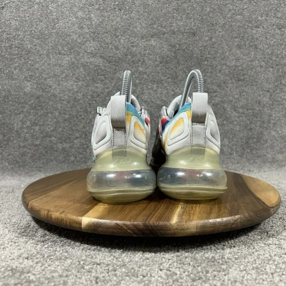 Nike Air Max 720 AQ3196-010 Youth Size 4Y Airbrush Gray Rainbow Athletic Shoes